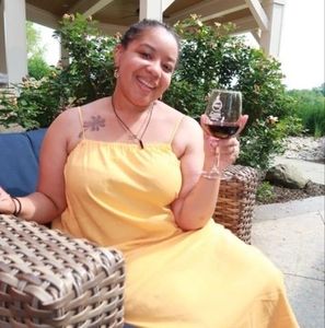 Meet your Posher, Dannea